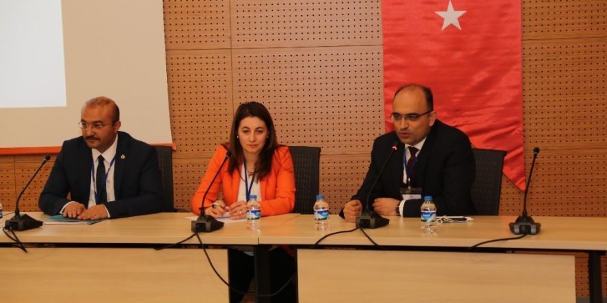 Erzurum’da halk sağlığı laboratuvar hedefleri anlatıldı