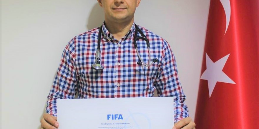 Doç. Dr. Hasan Güngör, FIFA’nın resmi ‘Futbol Doktoru’ oldu