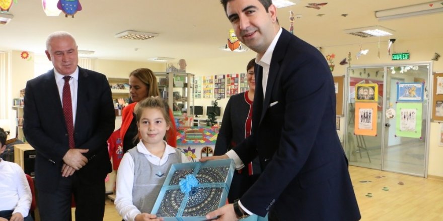 Başkan Yüksel’den çocuklara "Eğlenceli Çocuk Kütüphanesi" müjdesi
