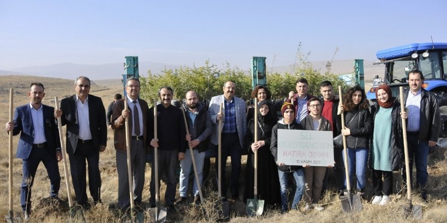 Selçuk’ta “Engelli Öğrenci Birimi Hatıra Ormanı” oluşturuldu