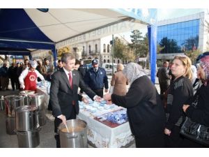 Şahinbey Belediyesi 300 Bin Kişiye Aşure İkramı Yapacak