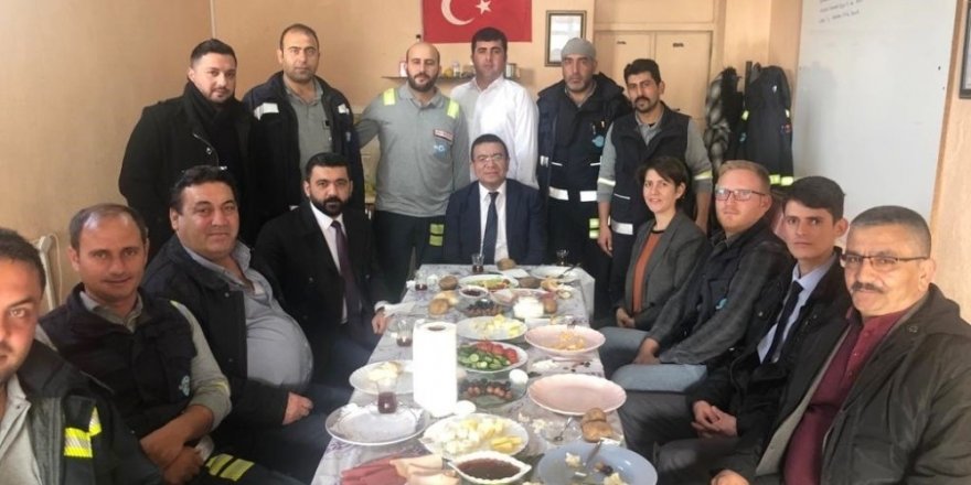 Uçmazbaş, Kadınhanı’nda arıza bakım çalışanlarıyla buluştu