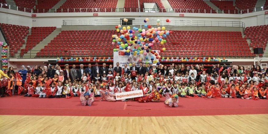 Konya’da ‘Çocuk Şenliği’ düzenlendi