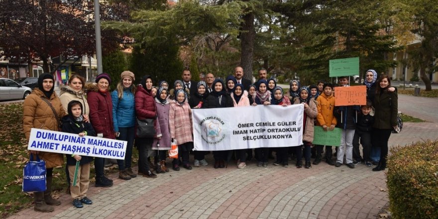 Nene Hatun Parkı’na öğrenci eli değdi