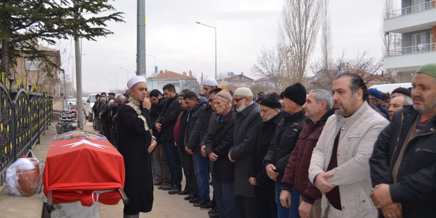 Hollanda'da öldürülen kadının cenazesi Konya'da toprağa verildi