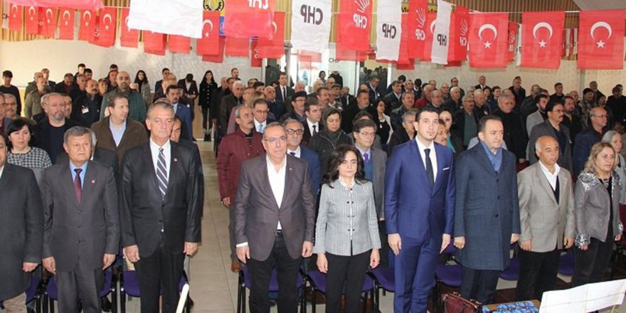 CHP Seydişehir, Özel’le devam dedi