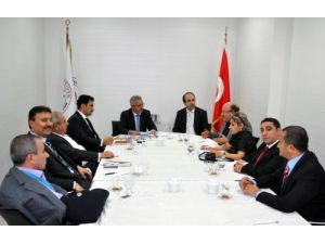 Gazetecilerden Dershaneleri Kapatan Taslağa Tepki