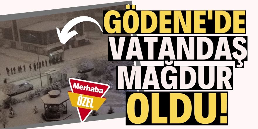 Gödene’de yoğun kar ulaşımı kilitledi!