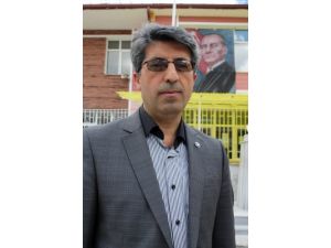 Belediye Başkanlığı Aday Adaylığı İçin Öğretmenlikten İstifa Etti