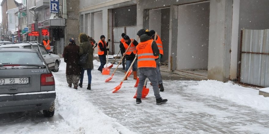 Konya’da bazı ilçelerde okullar tatil edildi