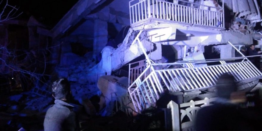 Elazığ’daki 6,5’lik depremin ardından sarsıntılar sürüyor