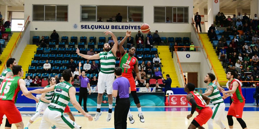 Konyaspor Basketbol’da Akhisar mesaisi sürüyor