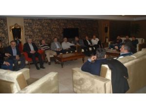 Çin Gezisine Katılan İşadamları Bir Araya Geldi