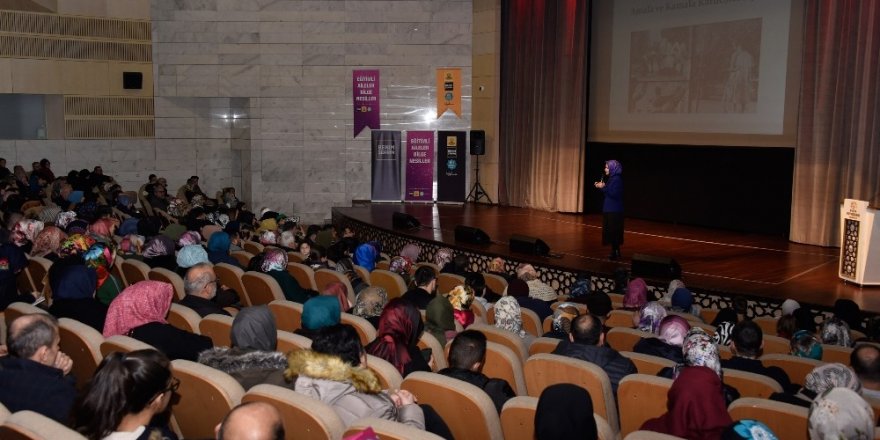 Bilgehanelerden “Ailede Pozitif Disiplin” konferansı