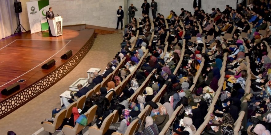 Karatay’da “Sağlıklı İletişim Mutlu Aile Okulu” seminerleri başladı