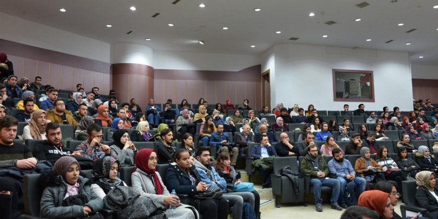 Selçuk’ta “Karabağ Meselesi ve Hocalı Soykırımı” konferansı yapıldı