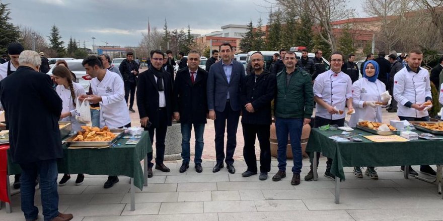 Selçuk’ta glutensiz şivlilik dağıtıldı