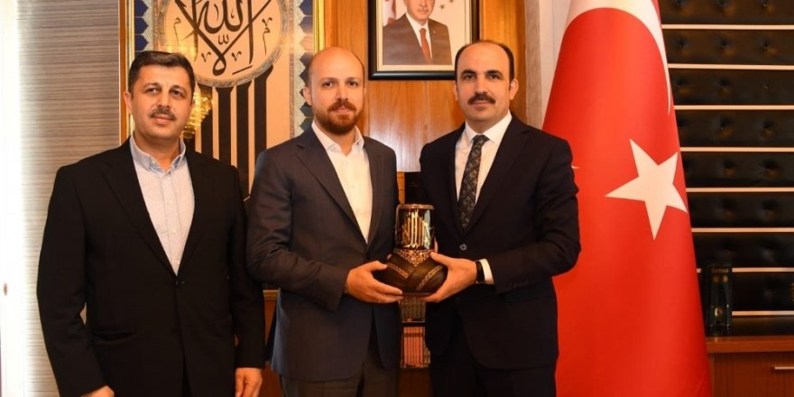 Bilal Erdoğan Başkan Altay’ı ziyaret etti