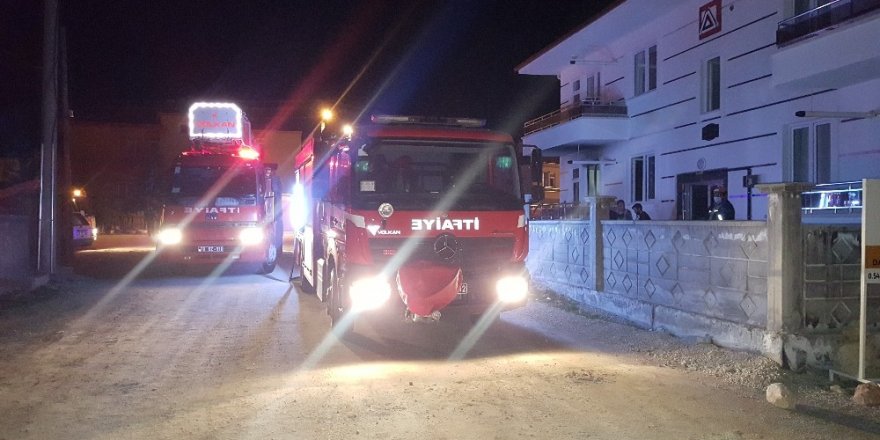 Karaman’da evi yanan genç kadın gözyaşlarına boğuldu