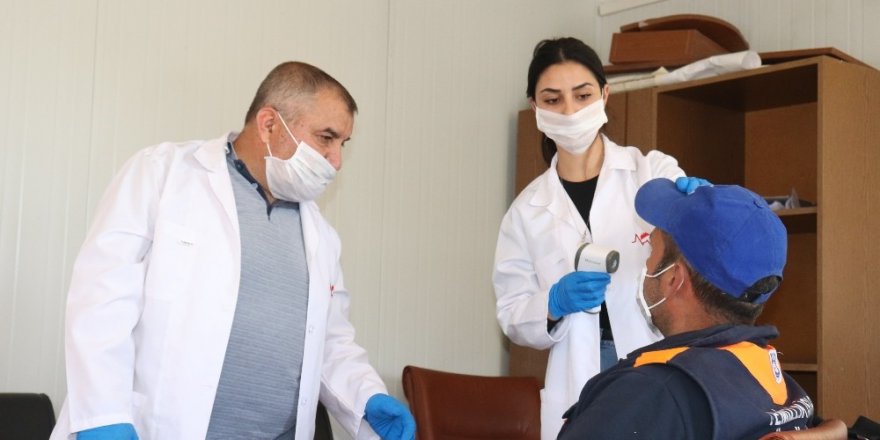 Karaman’da 240 temizlik personeli sağlık taramasından geçirildi