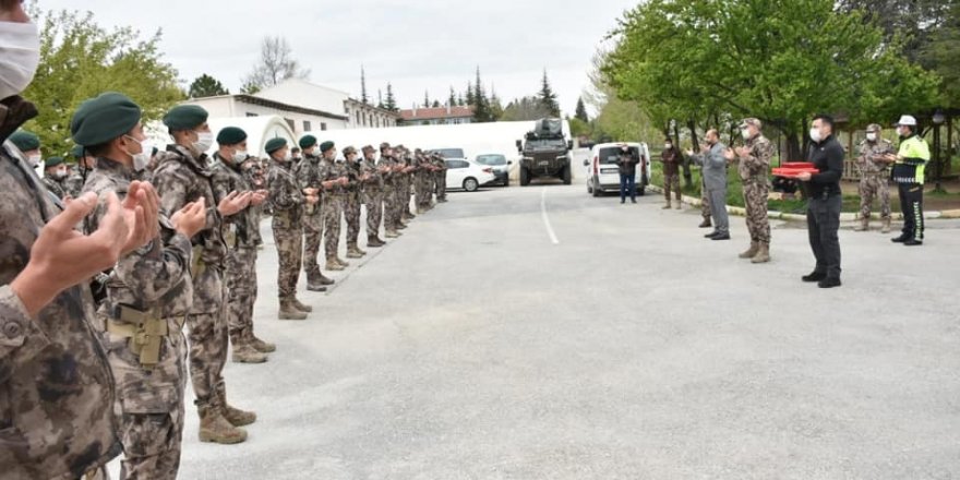 PÖH Timi dualarla Barış Pınarı bölgesine uğurlandı