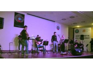 Gemlik’te Türkü Gecesi