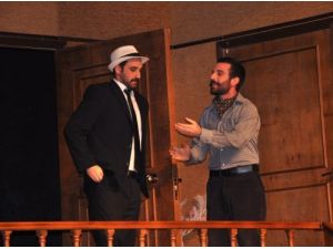 'Birlikte Yaşardık' Tarsus'ta Sahnelendi