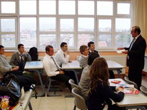 ‘Başarı için, öğrencinin hedefi olmalıdır’