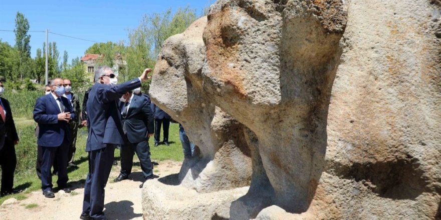 Vali Toprak’tan Beyşehir’de tarihi mekanlarda inceleme