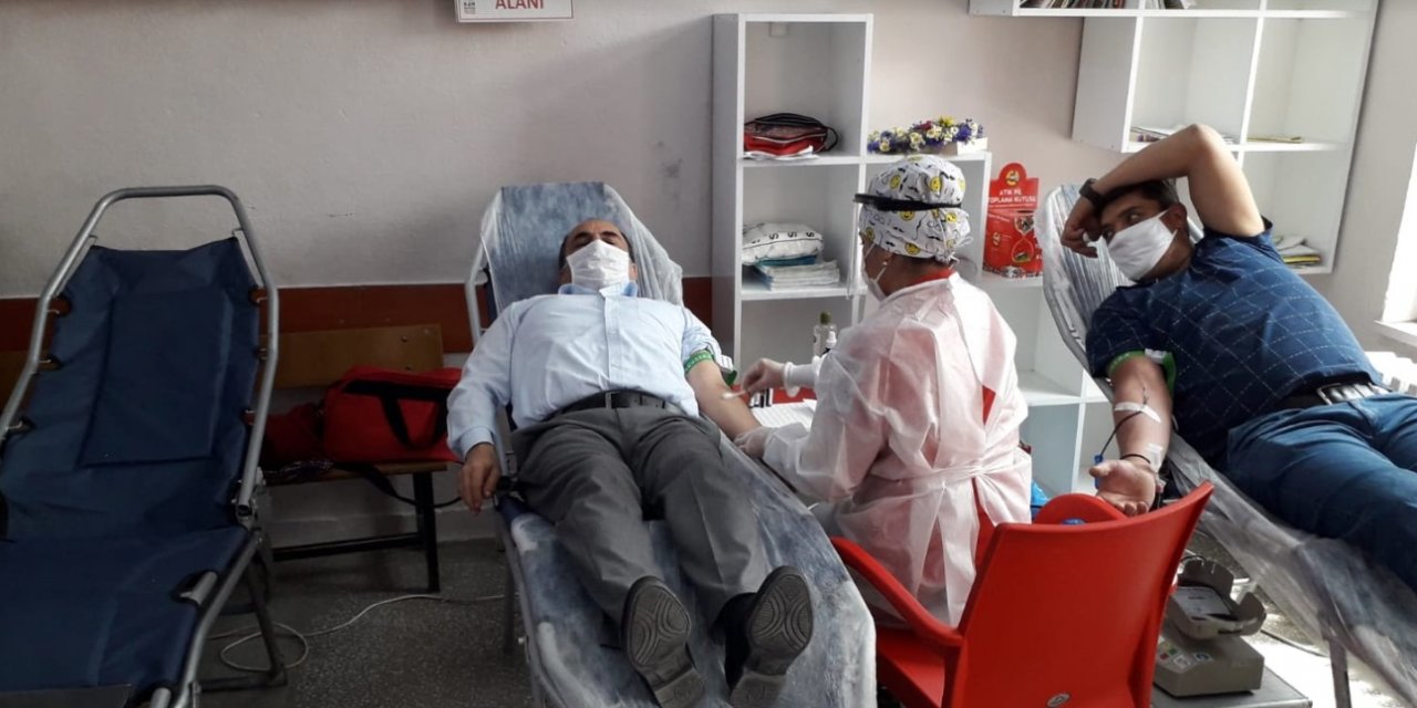 Konya'nın Yunak ilçesinde  kan bağışı kampanyası