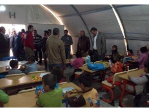 Suriyeli Çocuklar İçin Okul Açıldı