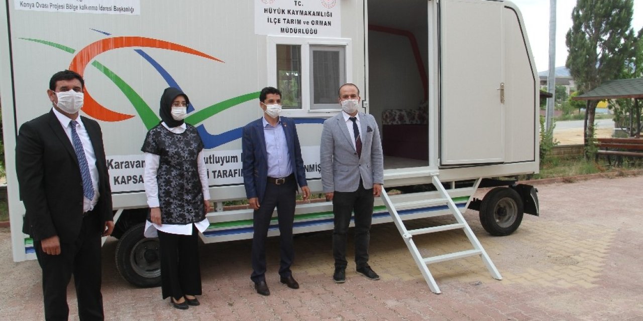 Konya'da küçükbaş hayvan yetiştiricileri karavanlarda yaşam sürecek