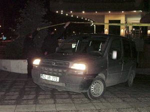 İsrail'i protesto için otelde bomba patlatacağını söyledi