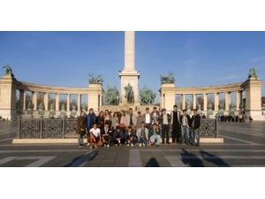 Avrupa’da Staj Gören Öğrenciler Yurda Döndü