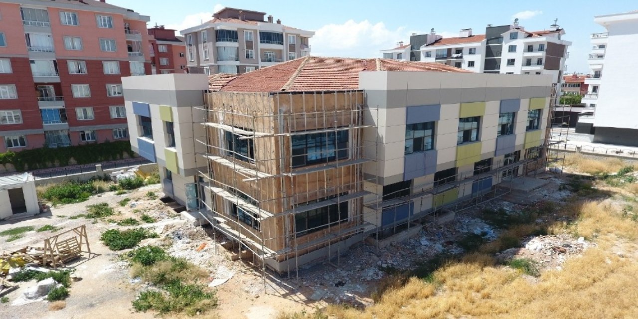 Karatay Belediyesi tarafından yapılan iki anaokulu inşaatında sona yaklaşıldı
