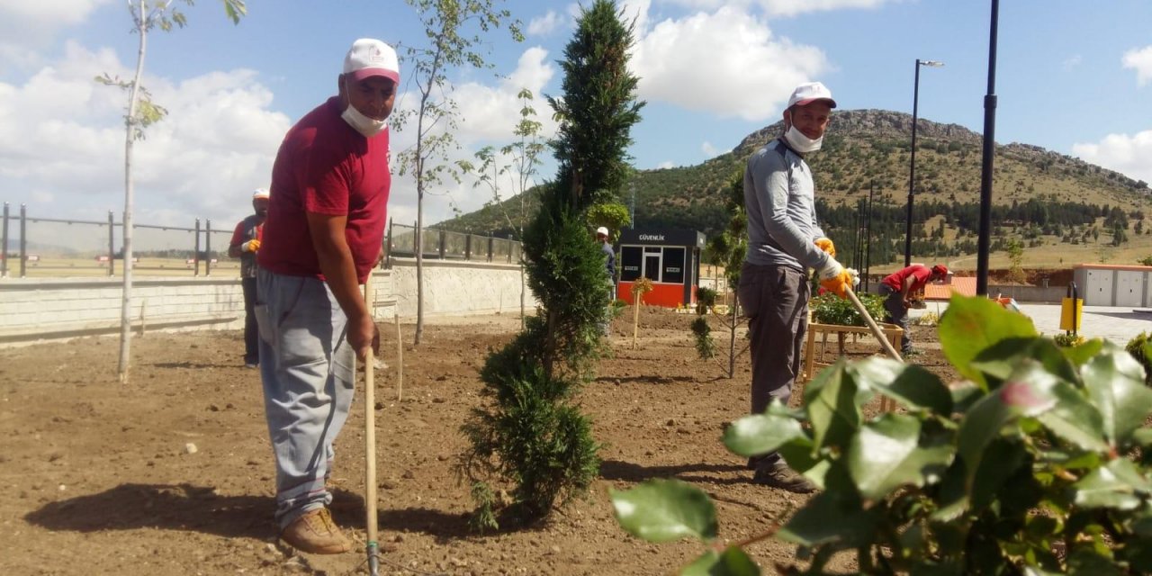 Seydişehir’de peyzaj çalışmaları sürüyor