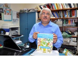 Korucuyu Sağlık Rehberi'nin İkinci Baskısı 24 Bin Eczaneye Dağıtılacak