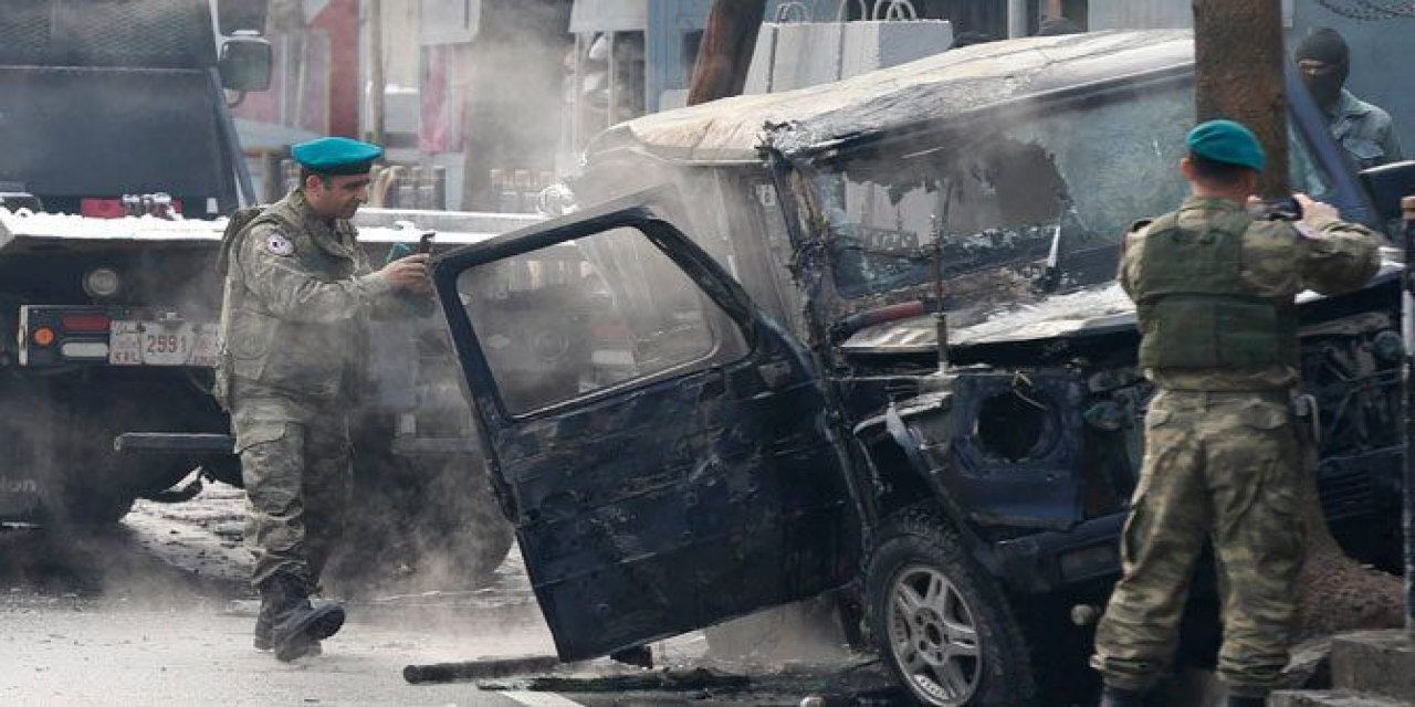 Afganistan'da bombalı saldırı: 3 polis öldü