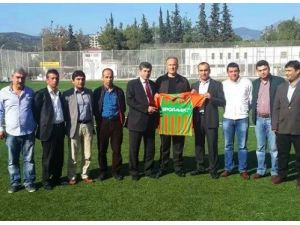 Kozan Belediyespor, Demiroviç İle Yola Devam Edecek