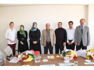 Veliler En Güzel Aşureyi Yapmak İçin Yarıştı