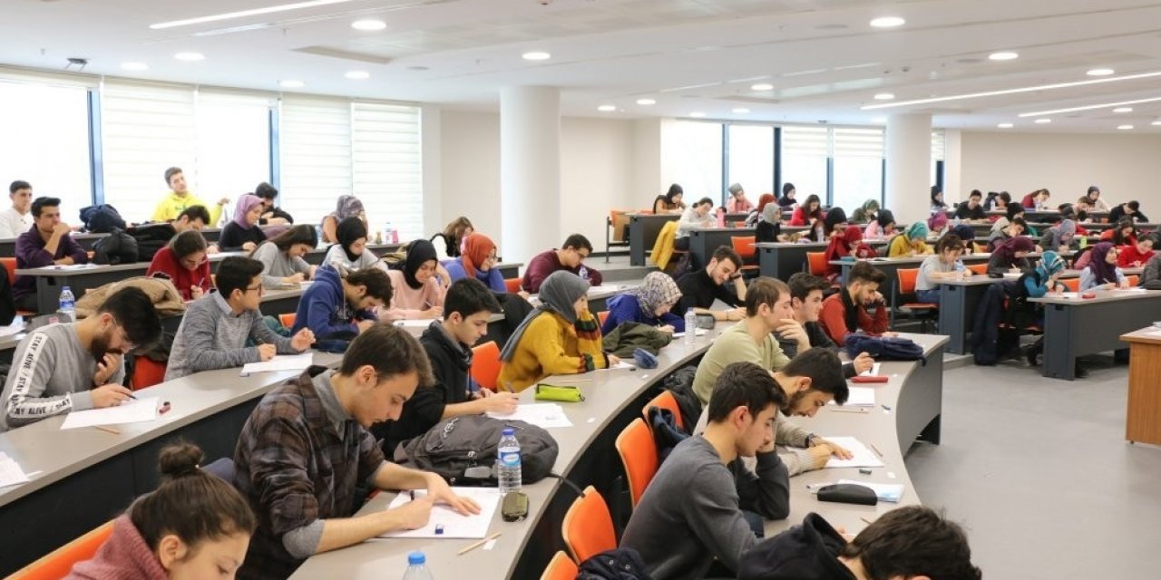 Konya Gıda ve Tarım Üniversitesi Türkiye'de ilk 3'e girdi