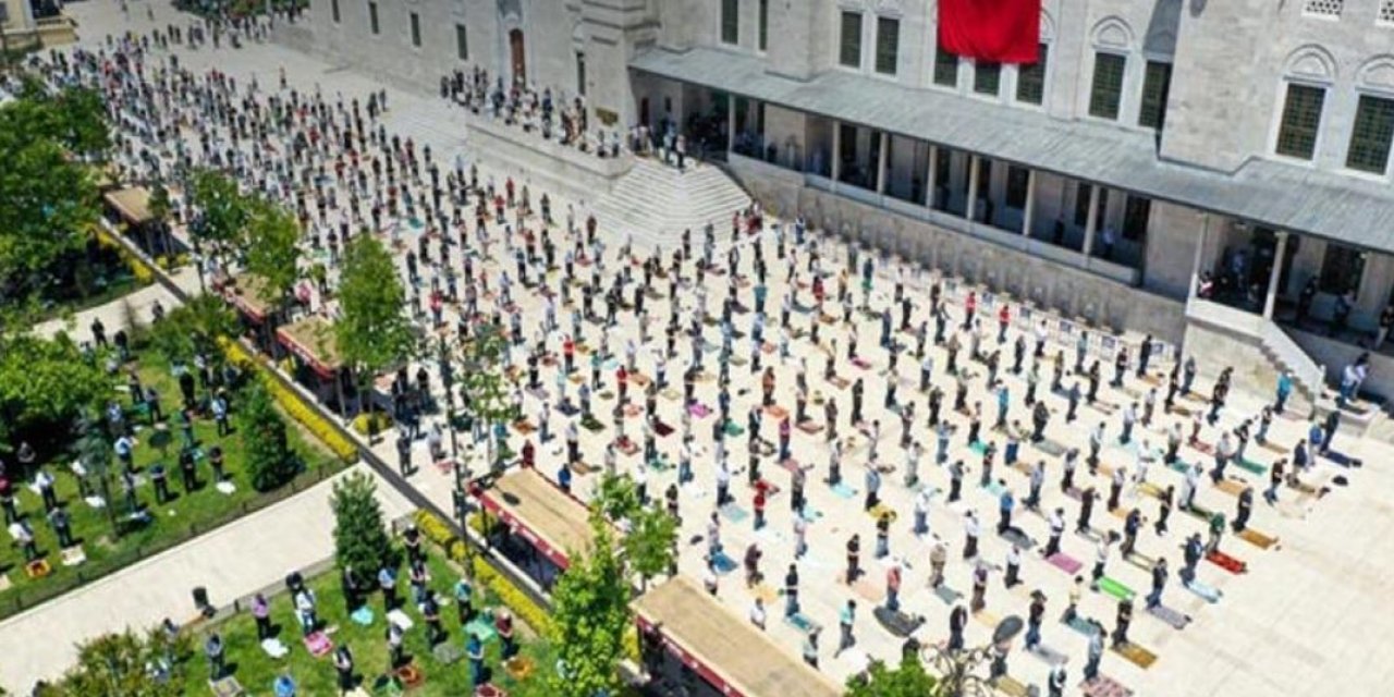 Sağlık Bakanı Koca'dan Ayasofya açıklaması! Cuma namazı için uyardı