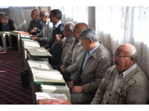 70 Yaşından Sonra Kur'an Okumayı Öğrendiler