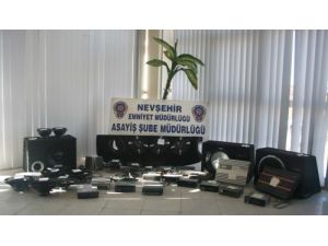 Kiralık Araç İle Hırsızlık Yapan 4 Kişi Yakalandı