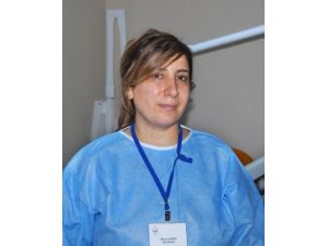 "Sağlıklı Dişler İçin 3 Ayda Bir Diş Hekimine Gidin"