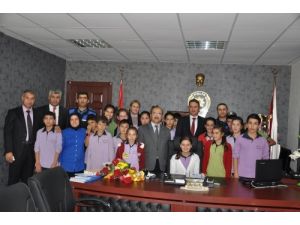 Öğrencilerden Kadirli Emniyetine Teşekkür Ziyareti