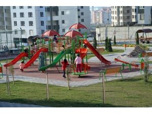 Talaslı Çocuklara 25 Yeni Oyun Grubu