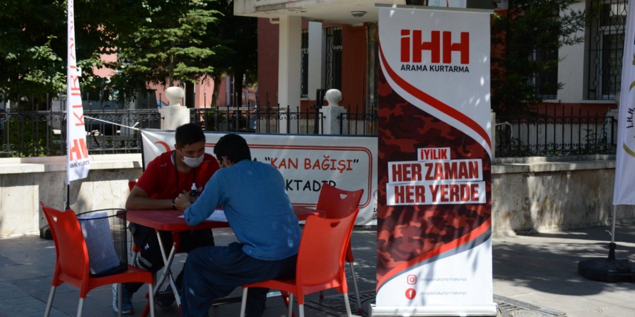 Konya İHH'dan kan bağışı kampanyası