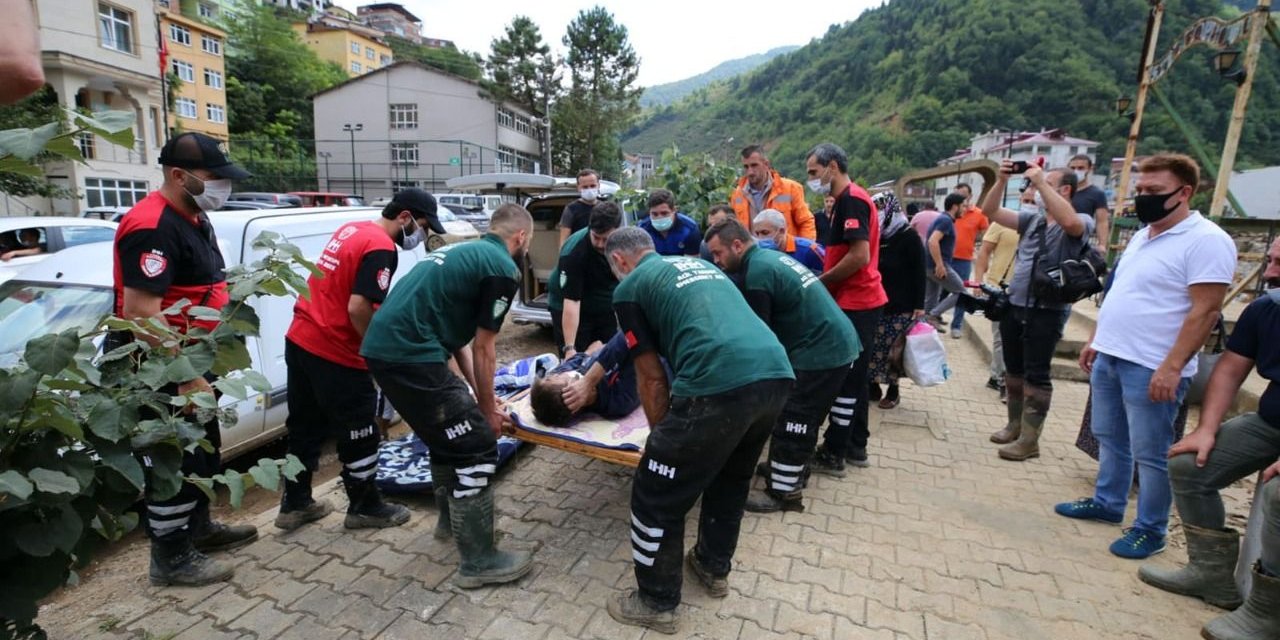 İHH ekipleri Giresun’un yaralarını sarıyor