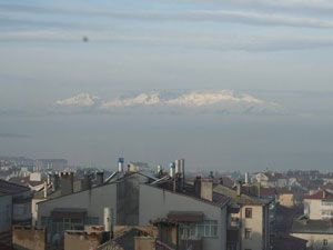 Beyşehir Gölü sisten gözlerden kayboldu 